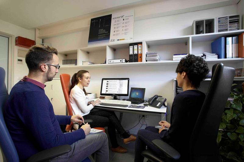 25 jóvenes comienzan en Avilés su formación para emprender con el Clinic Joven Emprenda